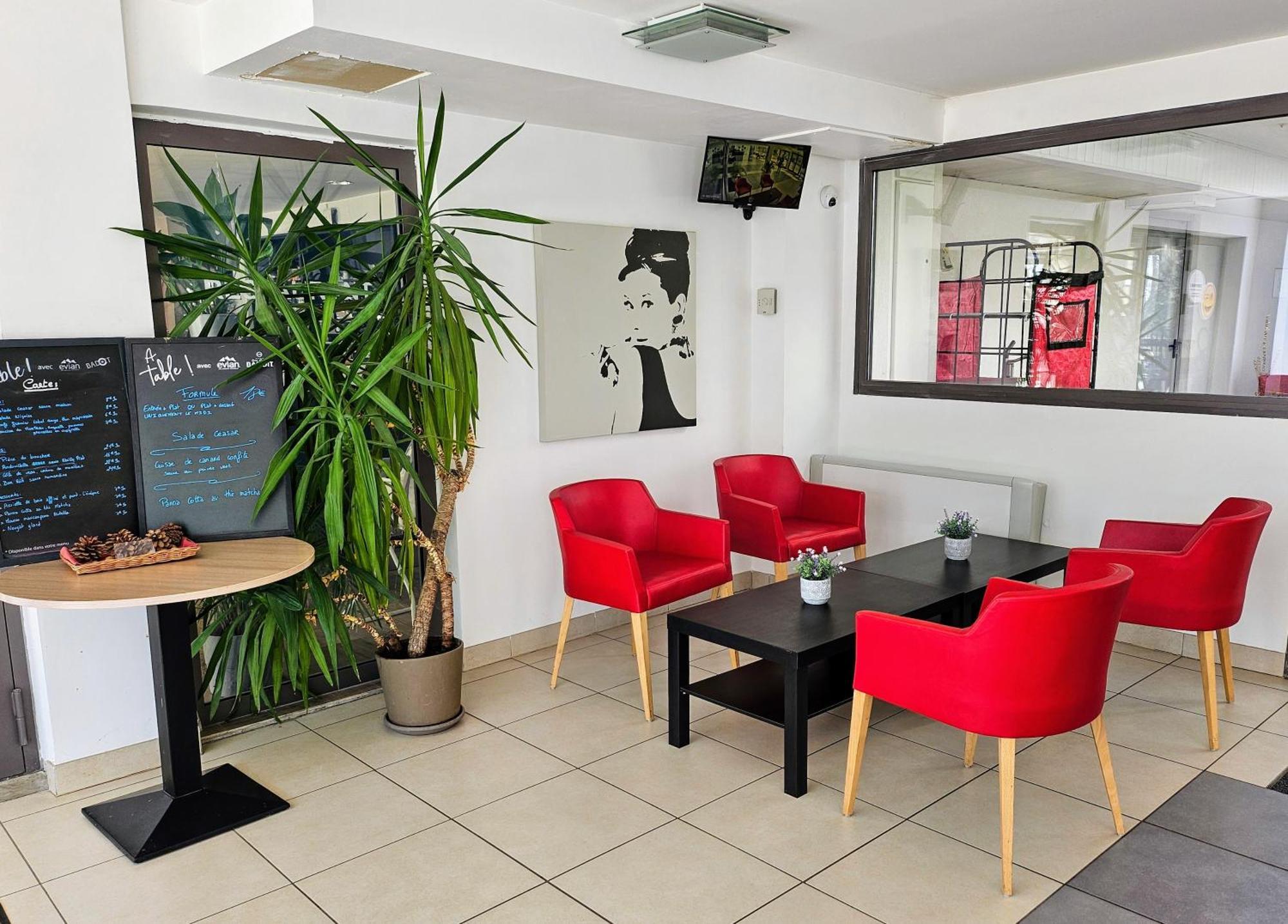 Studio Le Paradis Vert Aix-En-Provence, Parking, Piscine Exterior foto
